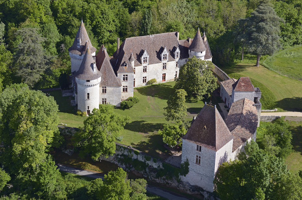 Vista del castillo de Bridoire (Dordoña, Francia). Autor: Turismo de Sarlat.