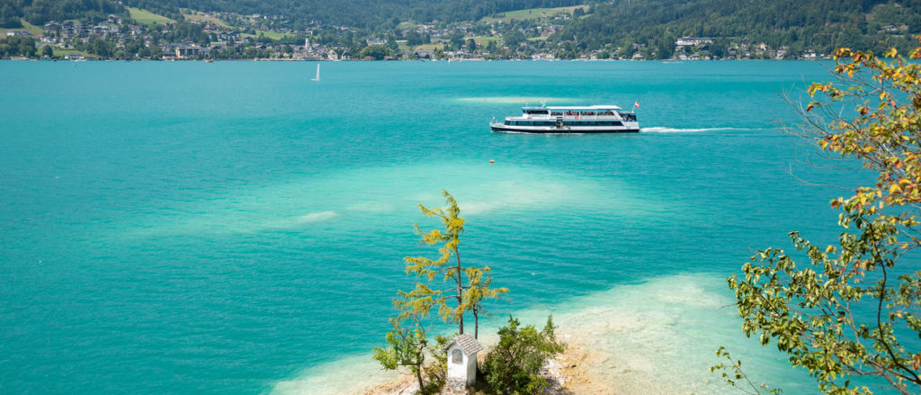 El lago Wolfgangsee es uno de los más bonitos de Austria.