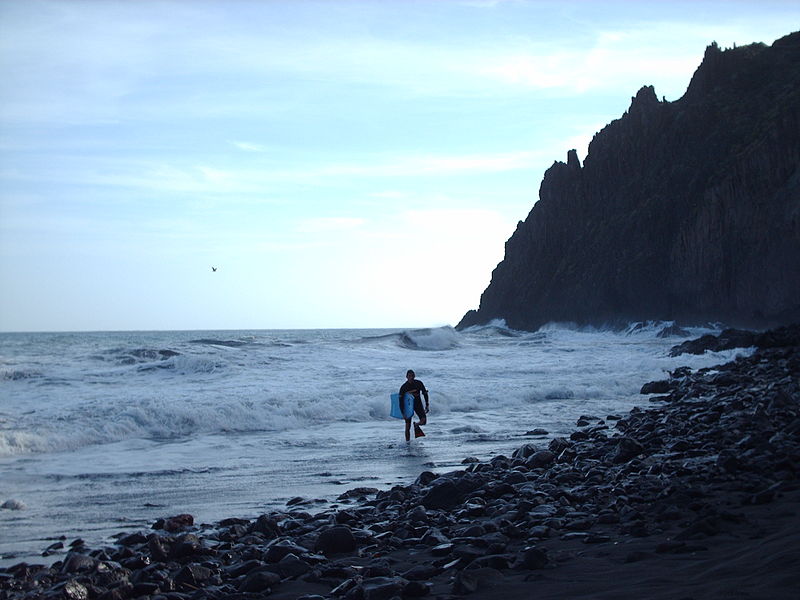 800px Playa de Las Gaviotas 1