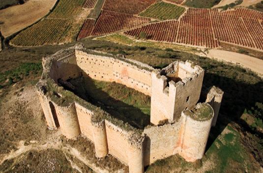 Vista del Castillo de Davalllillo (La Rioja). Autor: Turismo de La Rioja.