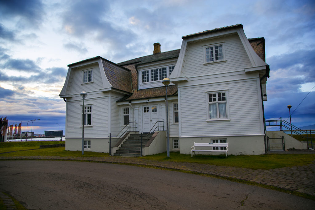 Ron Miller Casa Reyjiavik