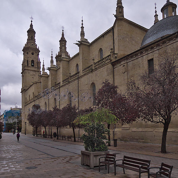 Concatedral de Santa María de la Redonda Logroño. Fachada meridional
