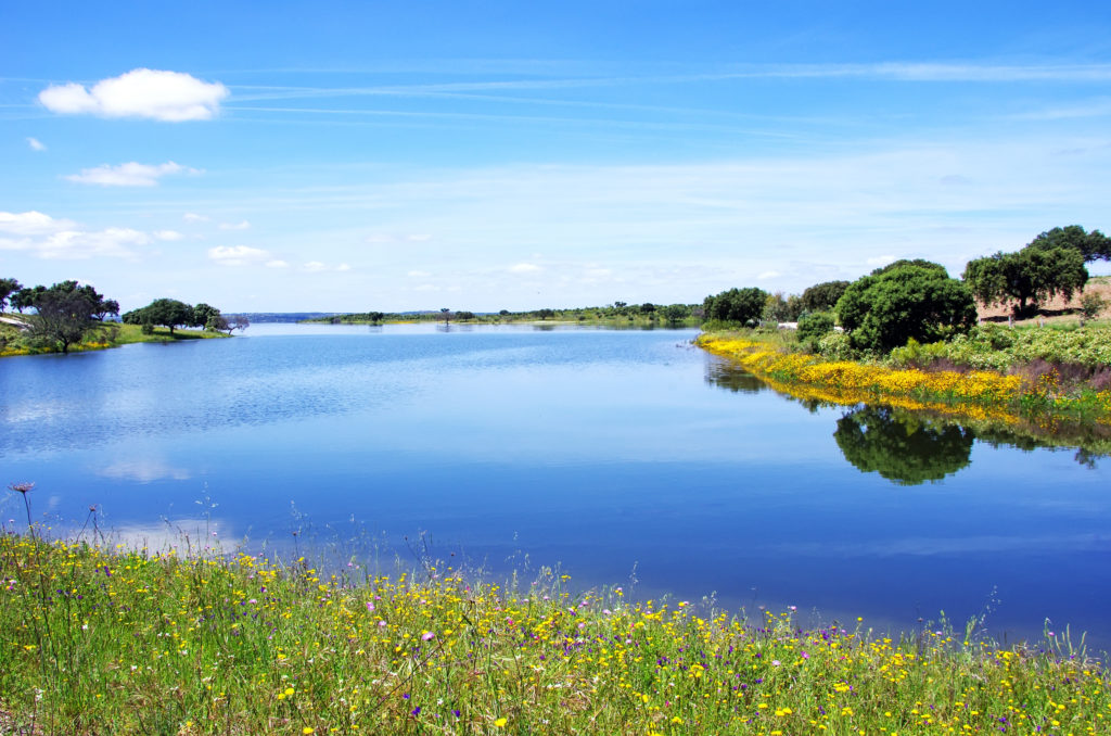 6 destinos del Alentejo portugués para soñar 6 Alqueva1