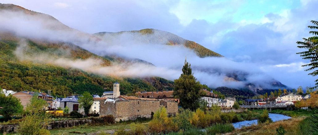 Amanecer en Biescas (Huesca, Aragón)