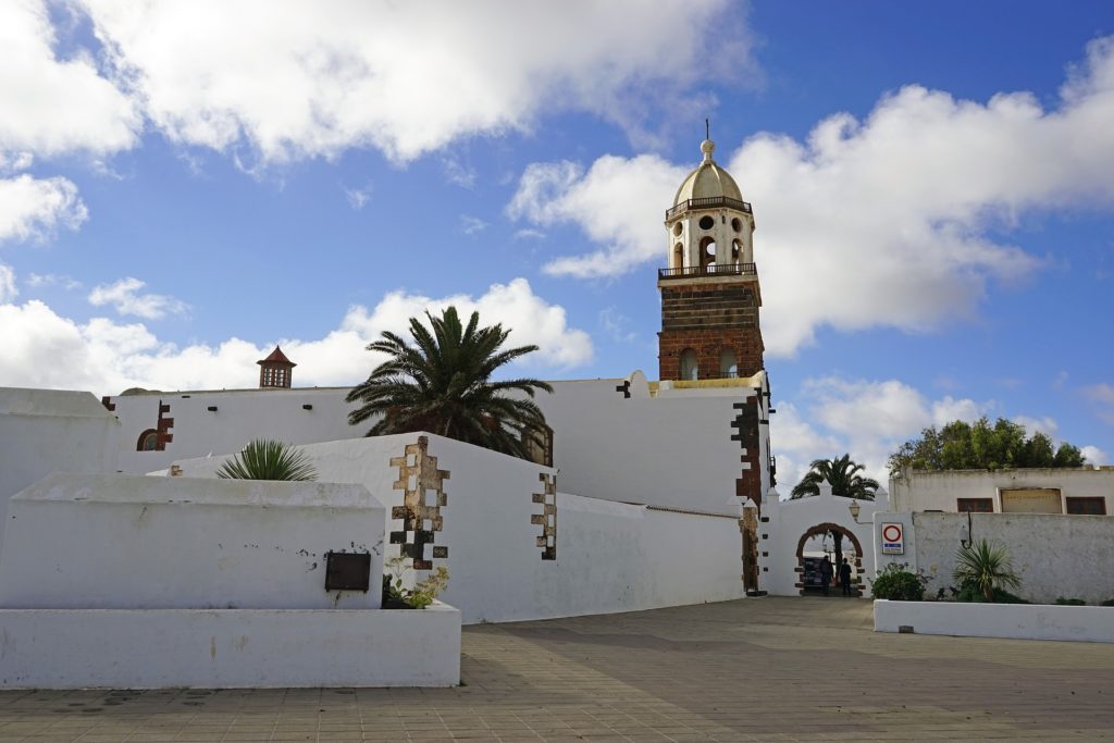 Imagen de Bernd Hildebrandt en Pixabay teguise