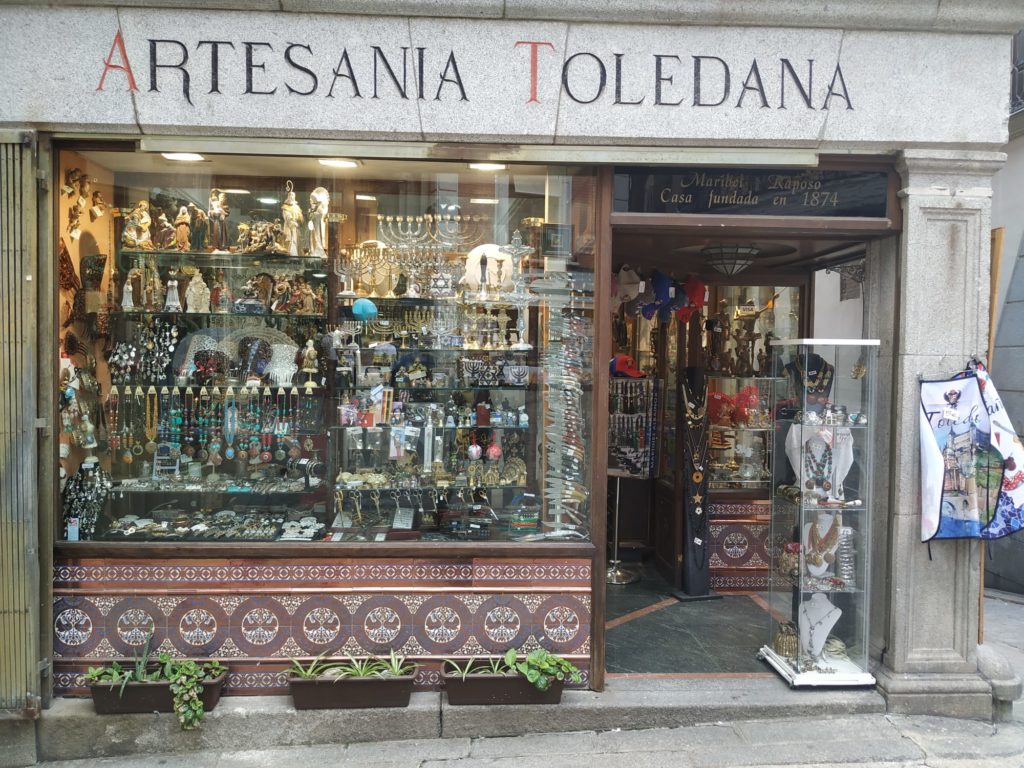 Comercio de artesanía en Toledo