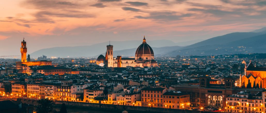 Vista de Florencia anocheciendo