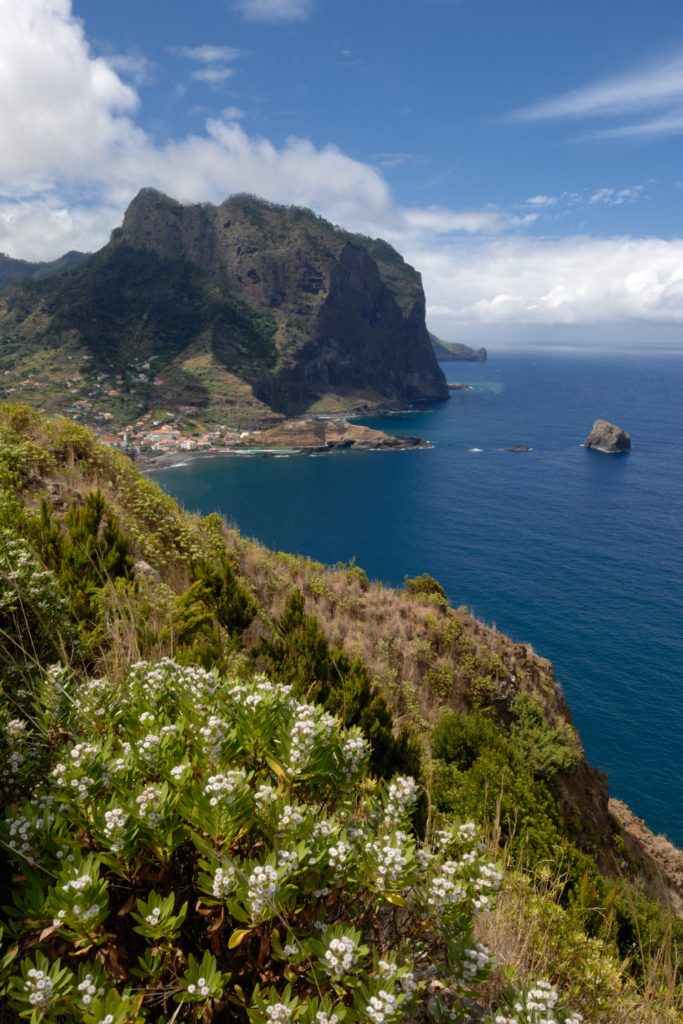 Porto da Cruz1A©Hugo Reis. 1