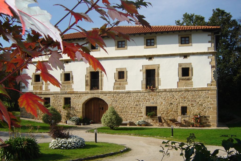 La Casona de San Pantaleón de Aras (Cantabria)