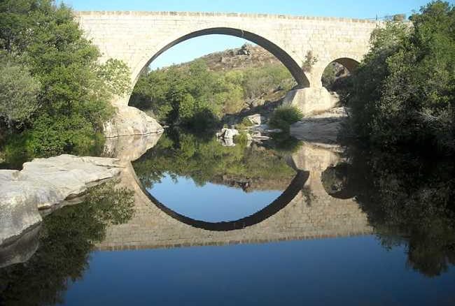 Burgohondo y Navaluenga (Ávila), 2 pueblos donde encontrar la tranquilidad 1 Burgohondo