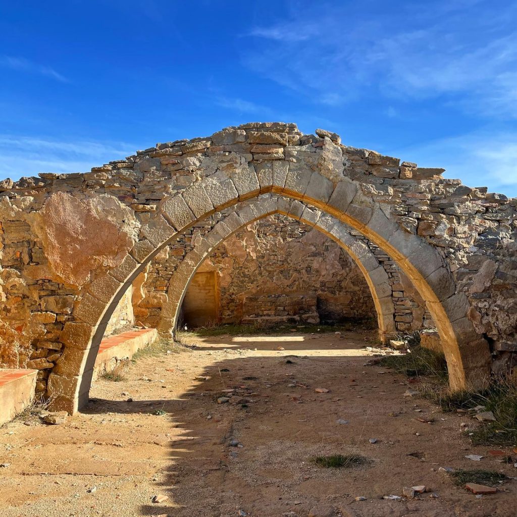 Ruinas de la Ermita de Santa Isabel (Rubielos de Mora)