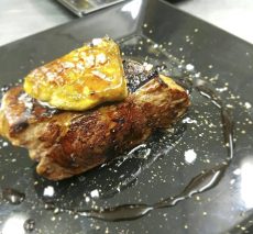 Qué comer en Ayora: platos típicos y los mejores restaurantes 7 RestauranteLaArtistica 230x213 1
