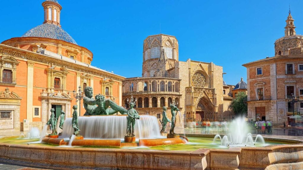 Plaza de la Virgen de Valencia