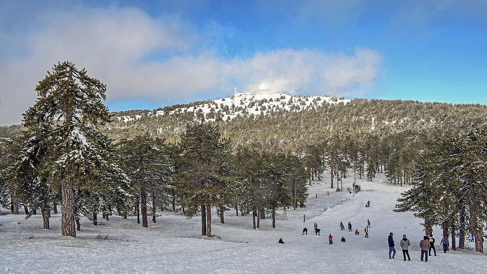 cyprus troodos ski