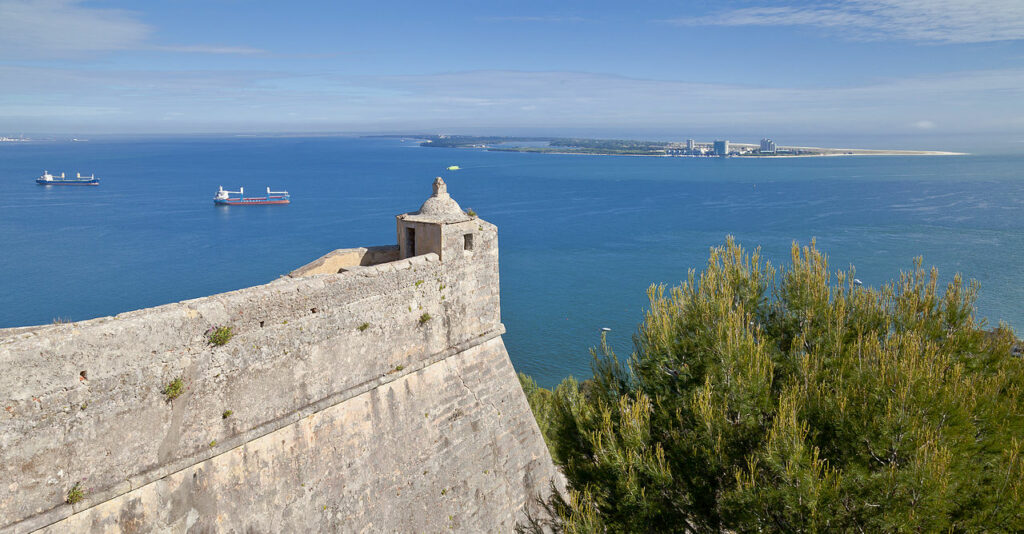 1280px Fuerte de San Felipe Setubal Portugal 2012 05 11 DD 12