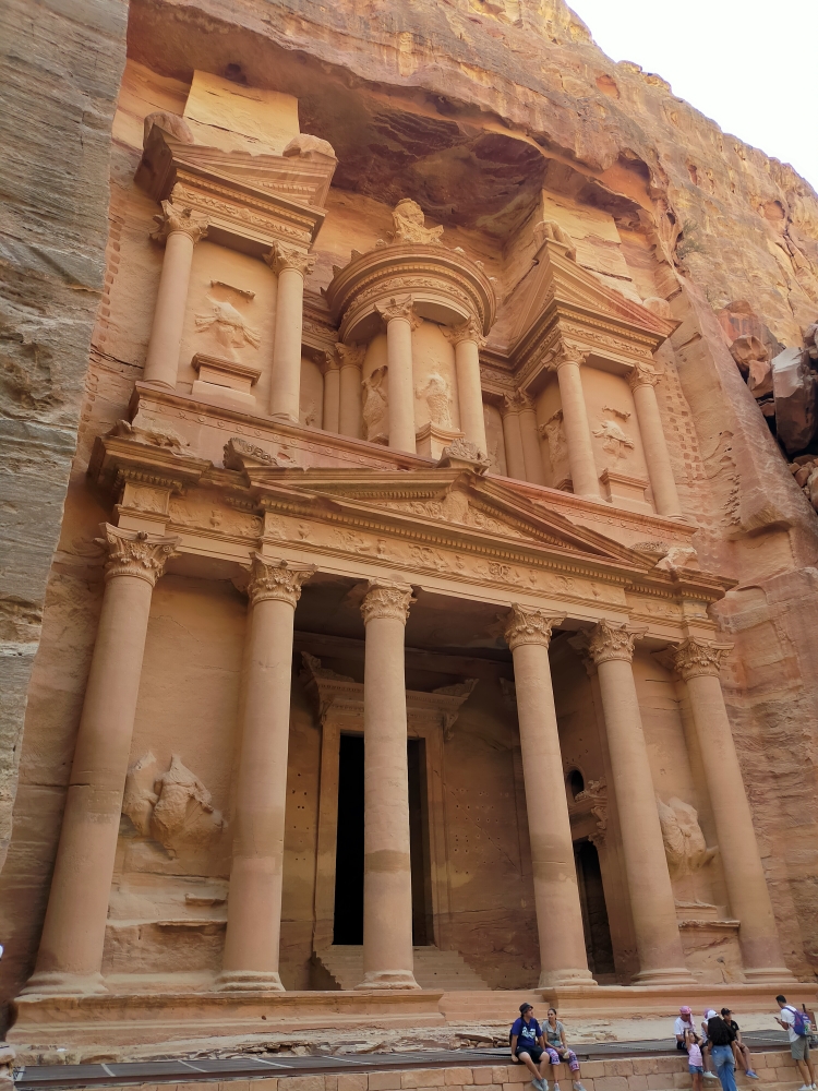 El Tesoro Petra