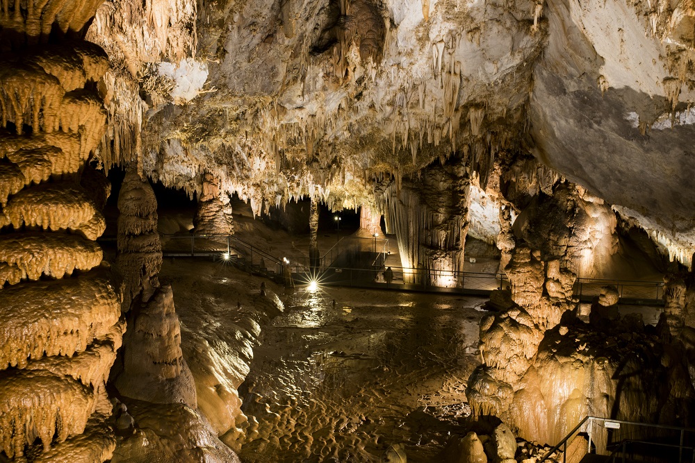Vista general del interior de la cueva