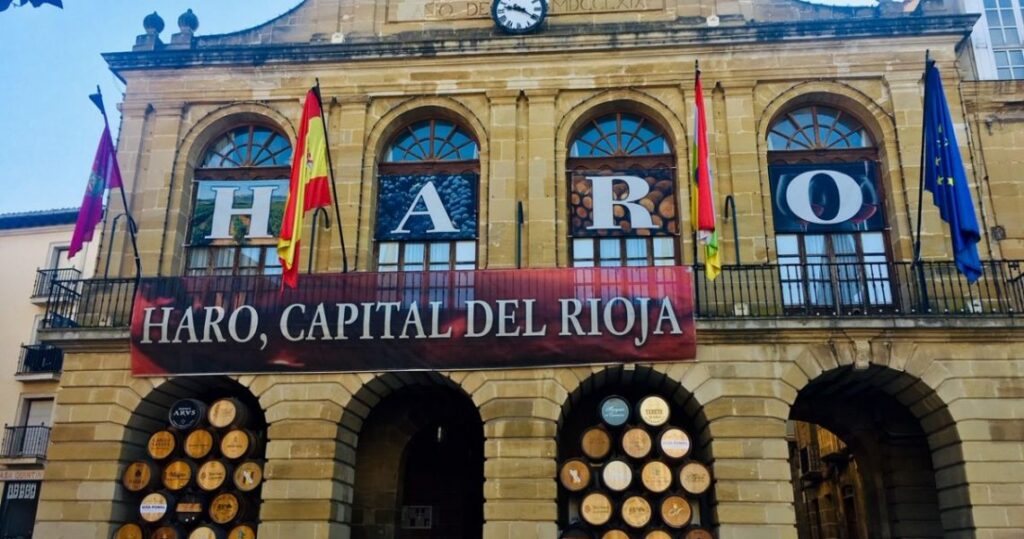 Fachada del Ayuntamiento de Haro