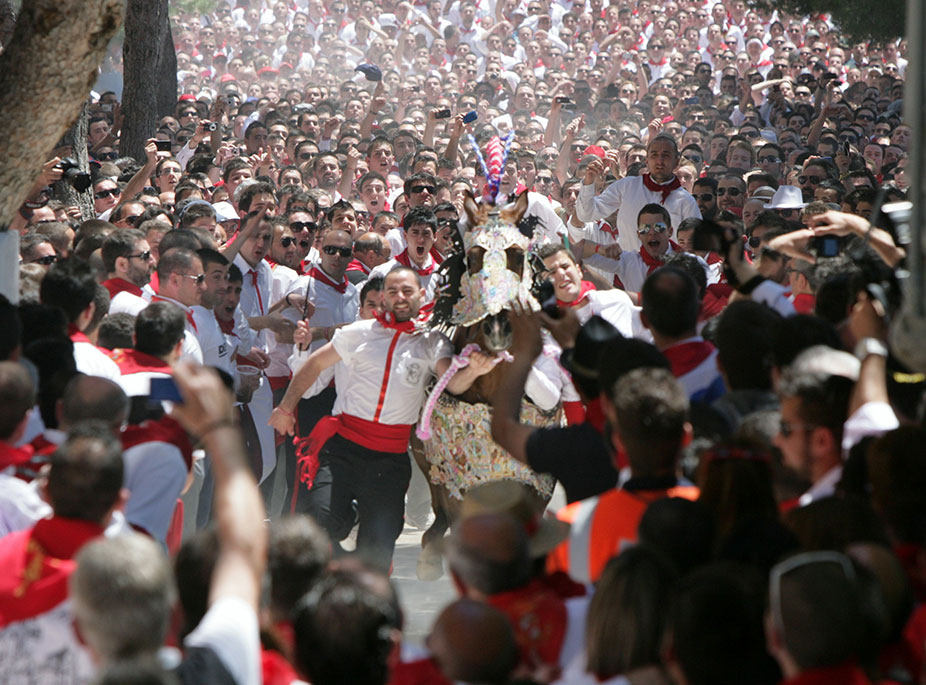 Miles de fieles en Caravaca de la Cruz