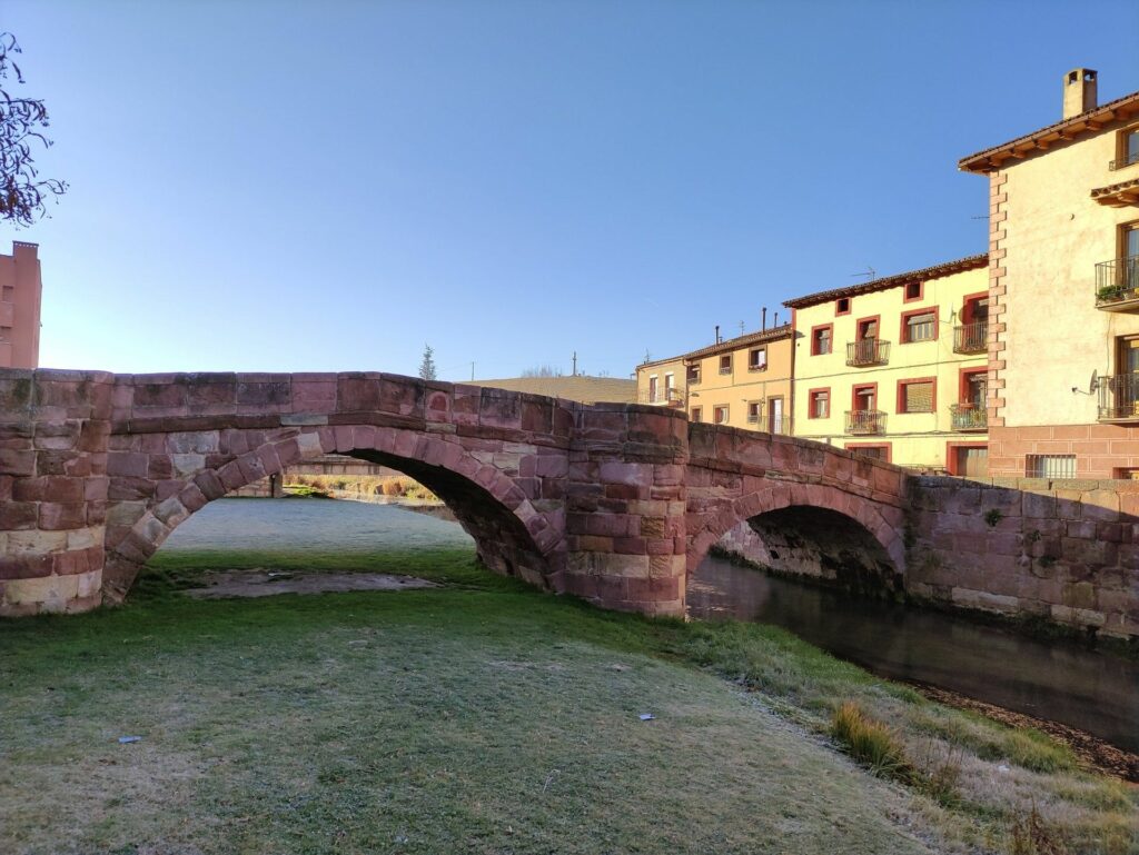 Puente Románico de Molina de Aragón