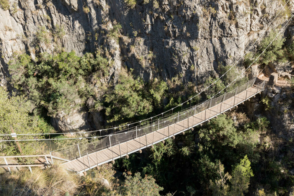 Puente colgante en Chulilla