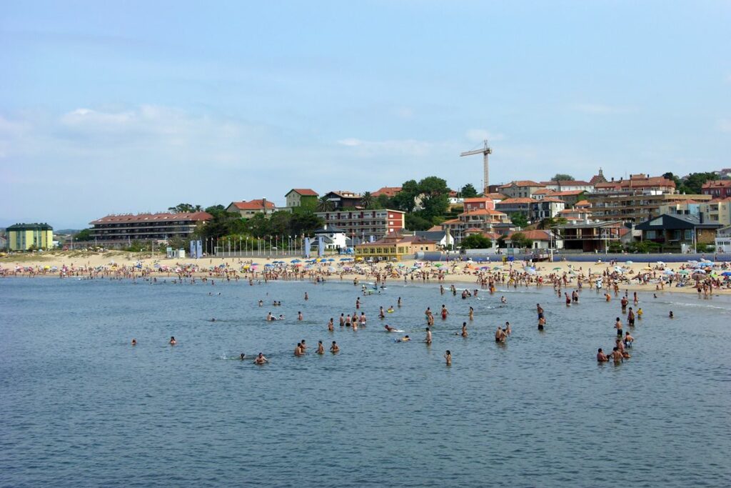 Playa de La Concha. Turismo de Suances.