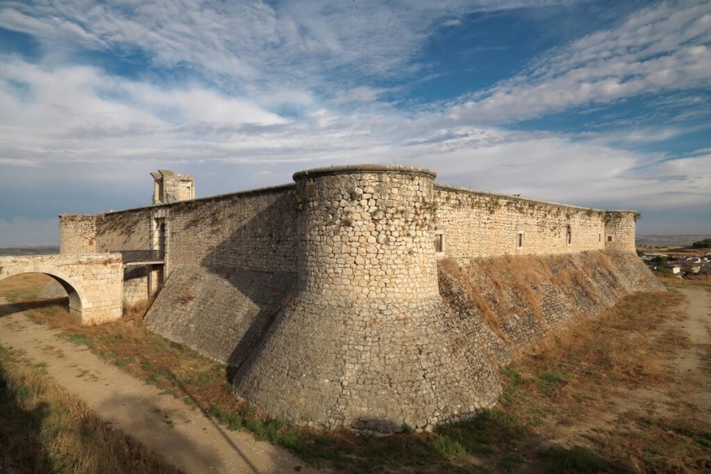 Castillo de Chinchón. Turismo de Madrid.