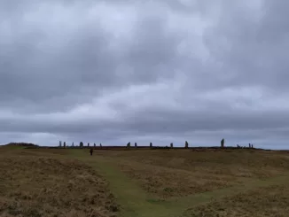 Una clase de historia en las islas Orcadas escocesas 1 Anillo de Brodgar