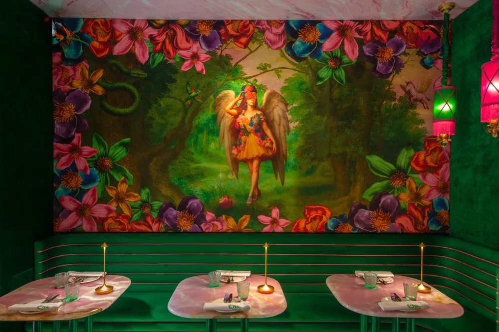 251111 Chic by Rosi la Loca pintura 2 0734 jpg