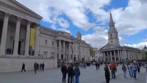 Londres: entre estadios de fútbol y comidas en mercados 7 Entorno de la National-Gallery. Imagen: SQV