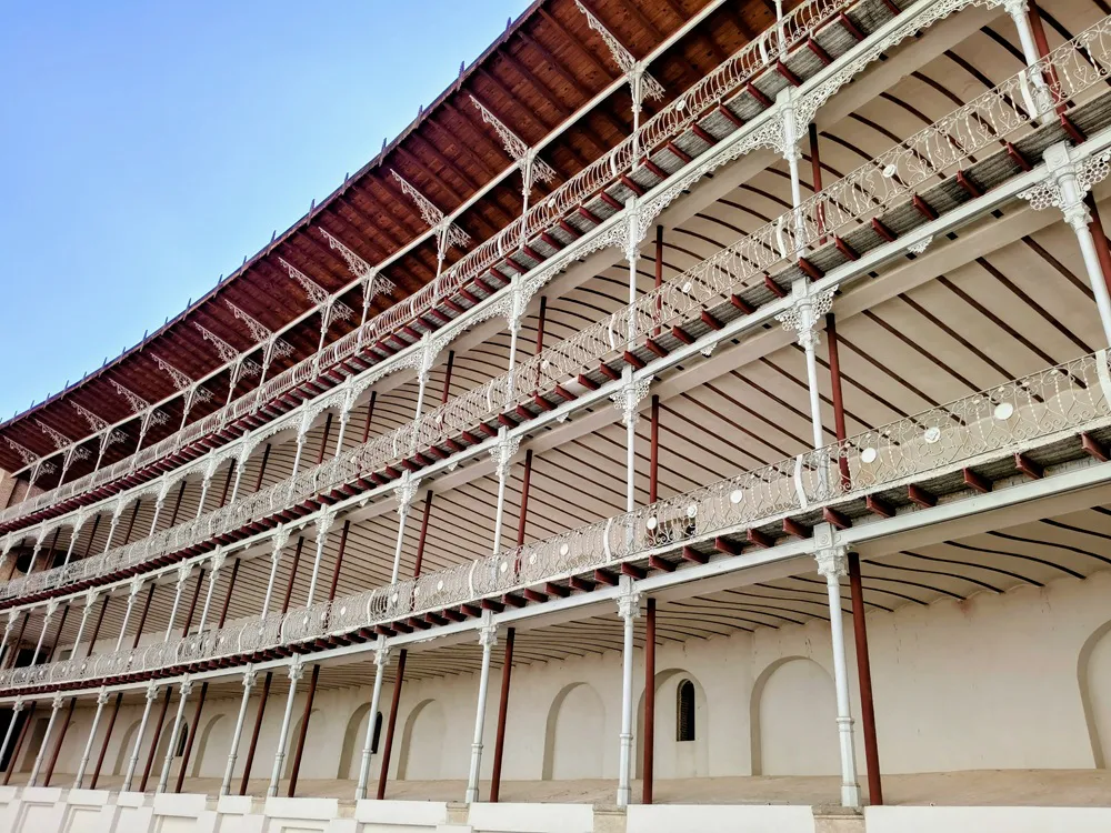 Beti Jai, el edificio deportivo más antiguo de Europa está en Madrid 4 Frontón vasco Beti Jai en Madrid. Imagen: SQV